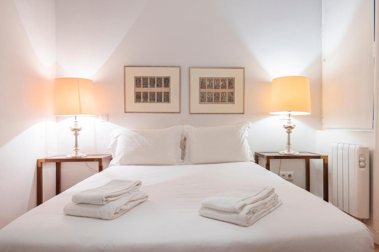 Castelo Design Aparment W/ Balcony & Super View By Lovelystay Lisbon Exterior photo